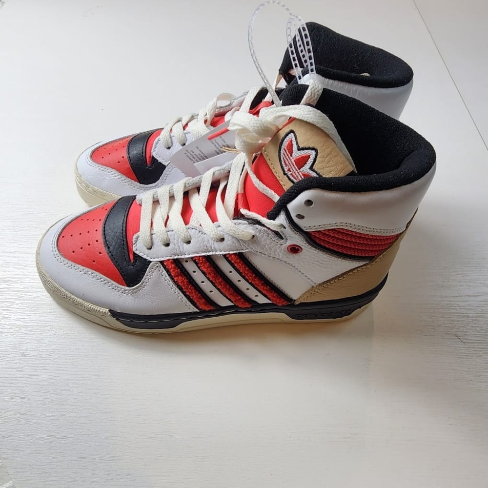 Adidas Rivalry Hi Sneakers Red Black White
